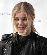 chloemoretzfancom044.jpg