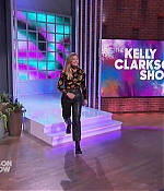 The_Kelly_Clarkson_Show_2019_281129.JPG