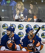 Chloe-Moretz--New-York-Islanders-vs-Tampa-Lightning--02-662x830.jpg