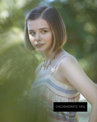 1455567206723_chloe_moretz_jeff_burton_for_ny_times_3.jpg