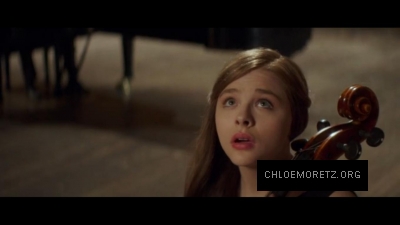 IIS_ChloeMoretz_org_28120429.jpg