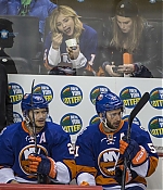 Chloe-Moretz--New-York-Islanders-vs-Tampa-Lightning--11-662x830.jpg