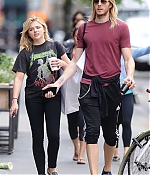 Chloe-Moretz--Out-and-about-in-Manhattan--17-662x993.jpg